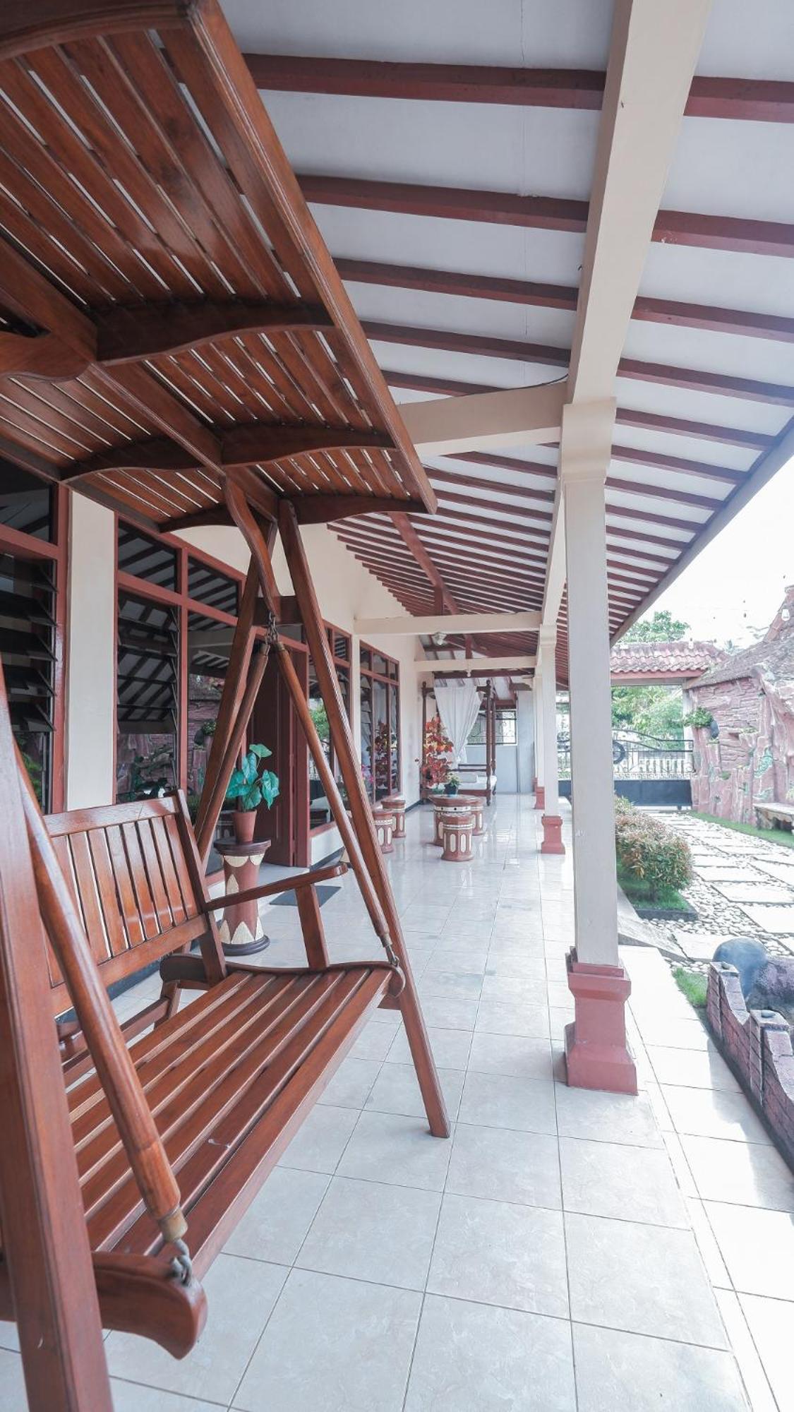 Marry Ind Gunung Kawi Guest House Malang Bumirejo Extérieur photo